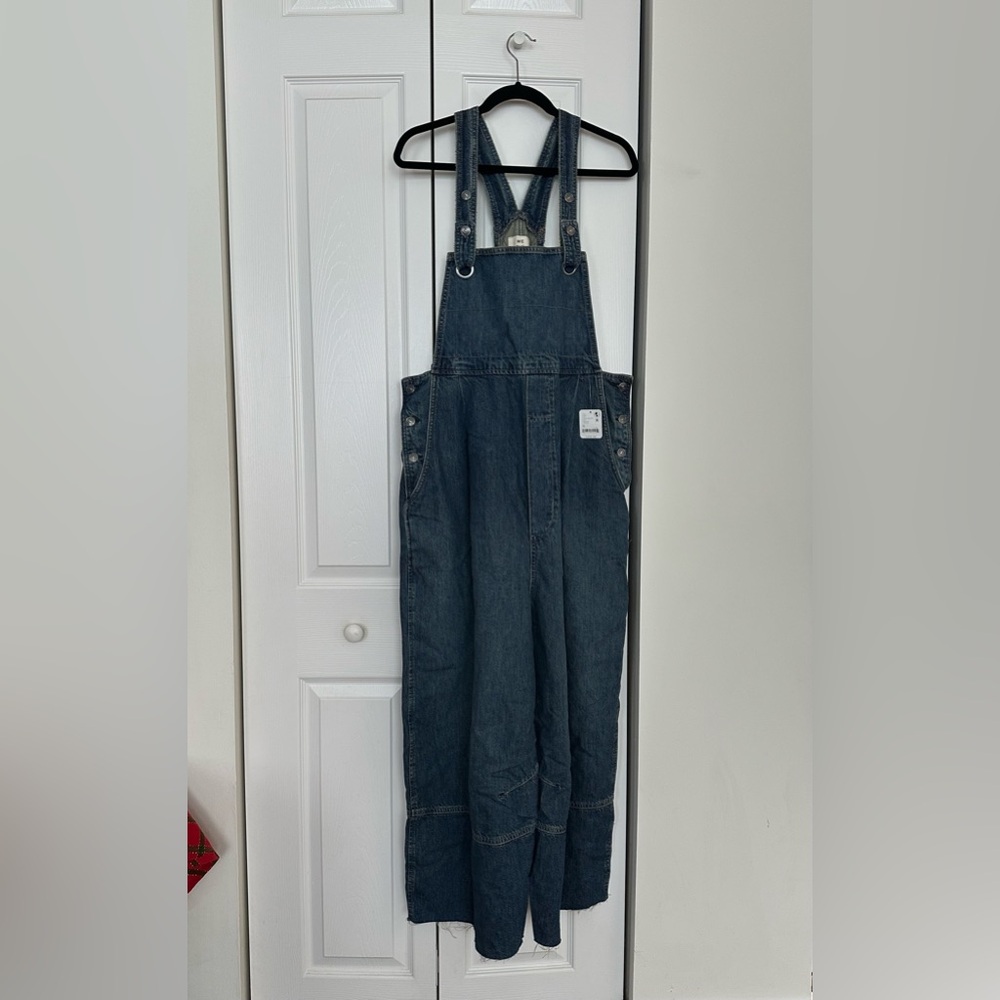 FREE PEOPLE WE THE FREE RAMBLER OVERALLS SIZE X-LARGE AFTER MIDNIGHT NWT - Picture 5 of 14